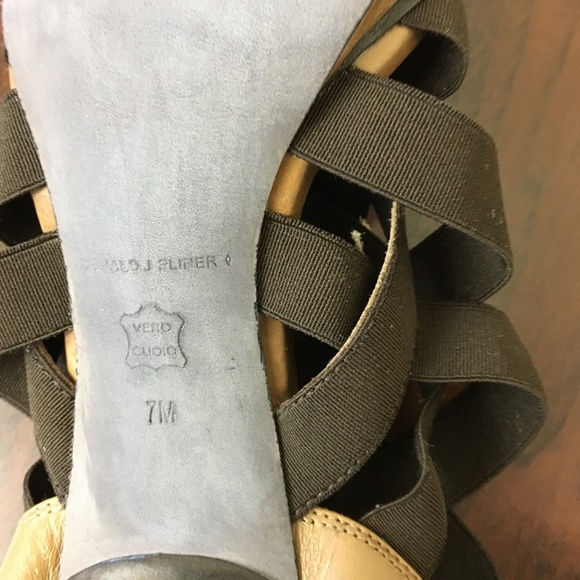 Donald J Pliner brown stilleto size 7M - Picture 7 of 7